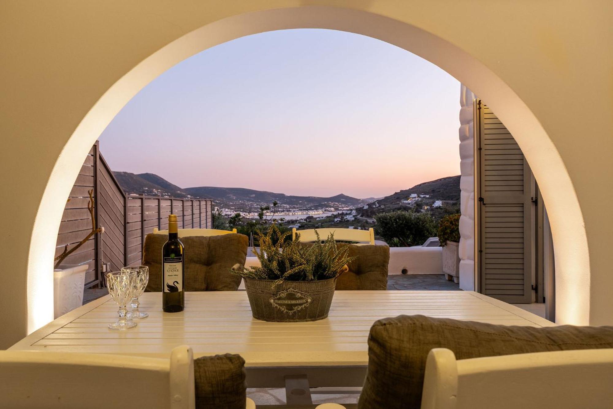 Azzurro Bianco Suites Парос Экстерьер фото
